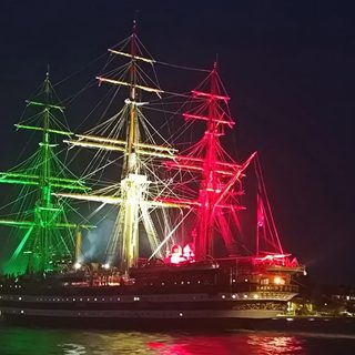 Progetto Velando saluta il Vespucci a Venezia