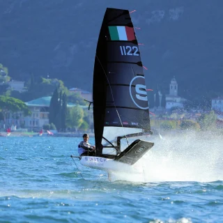Switch One Design: il dinghy foiling che vuole portare tutti in volo
